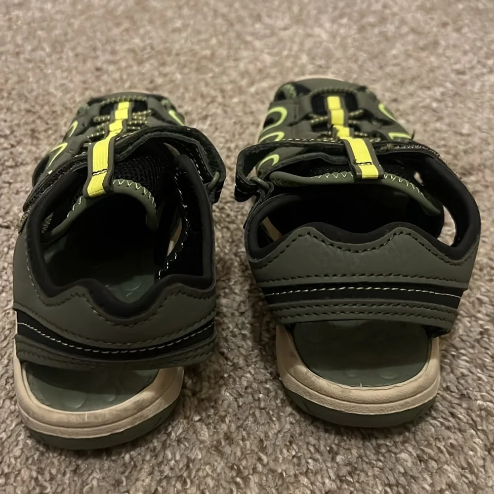 Boys active sandals